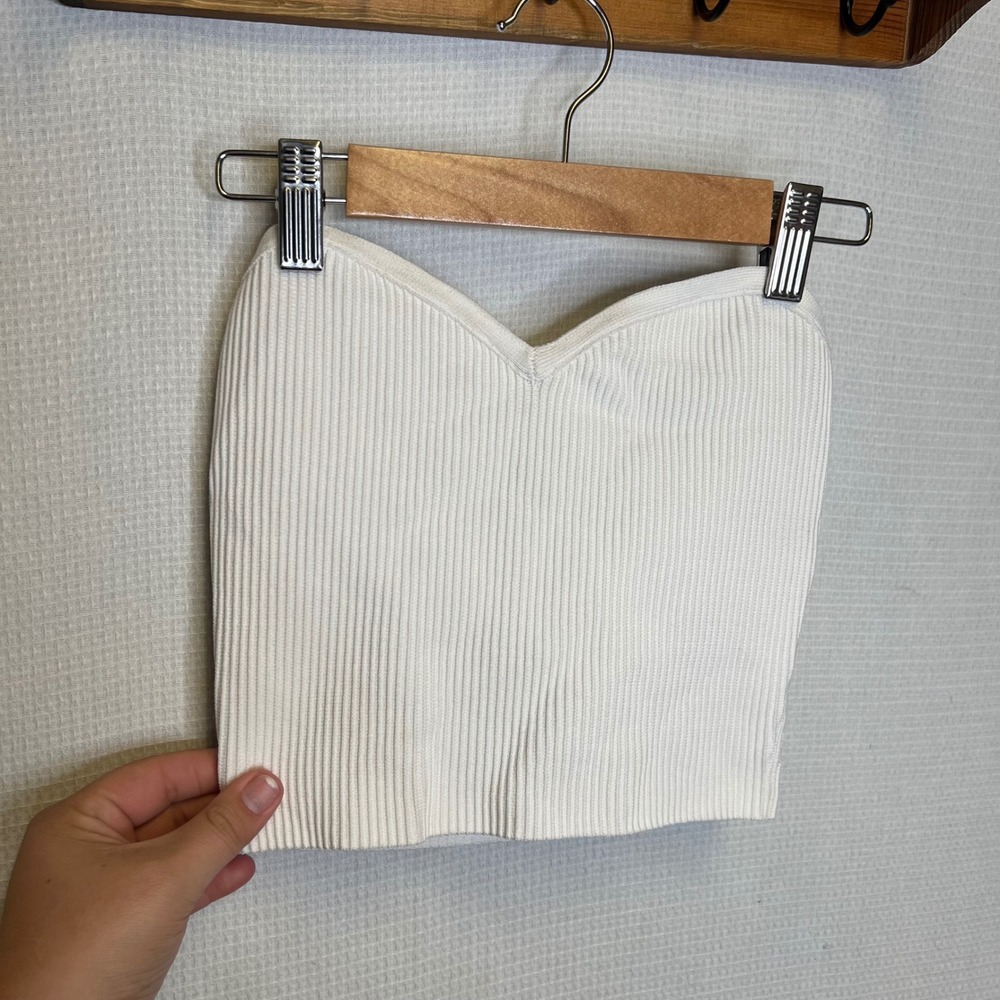 Aritzia Babaton Sculpt Knit Sweetheart Tube Top White Ribbed Strapless XS 78480
